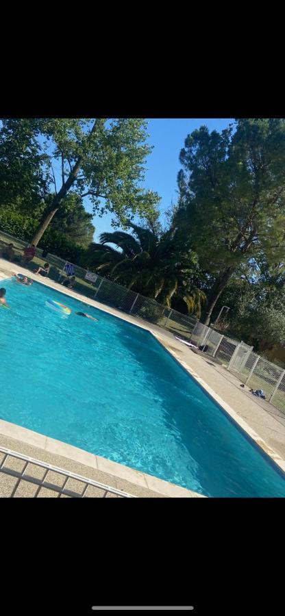 Appartement Village 9 En Residence De Vacances En Camargue Αρλ Εξωτερικό φωτογραφία