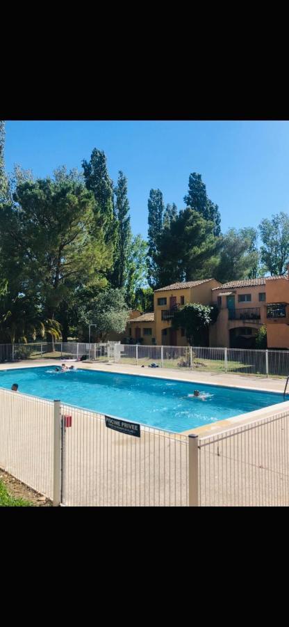 Appartement Village 9 En Residence De Vacances En Camargue Αρλ Εξωτερικό φωτογραφία